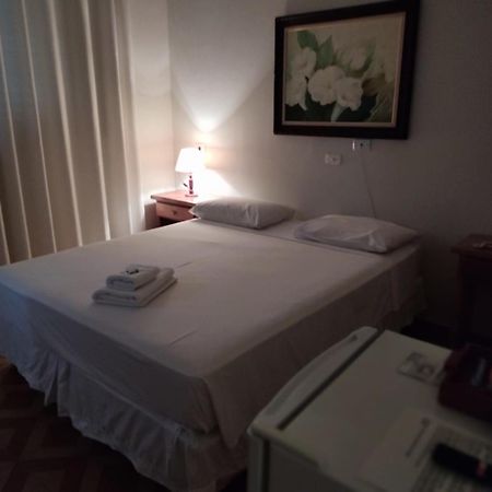 Casarao Hotel Brotas Esterno foto