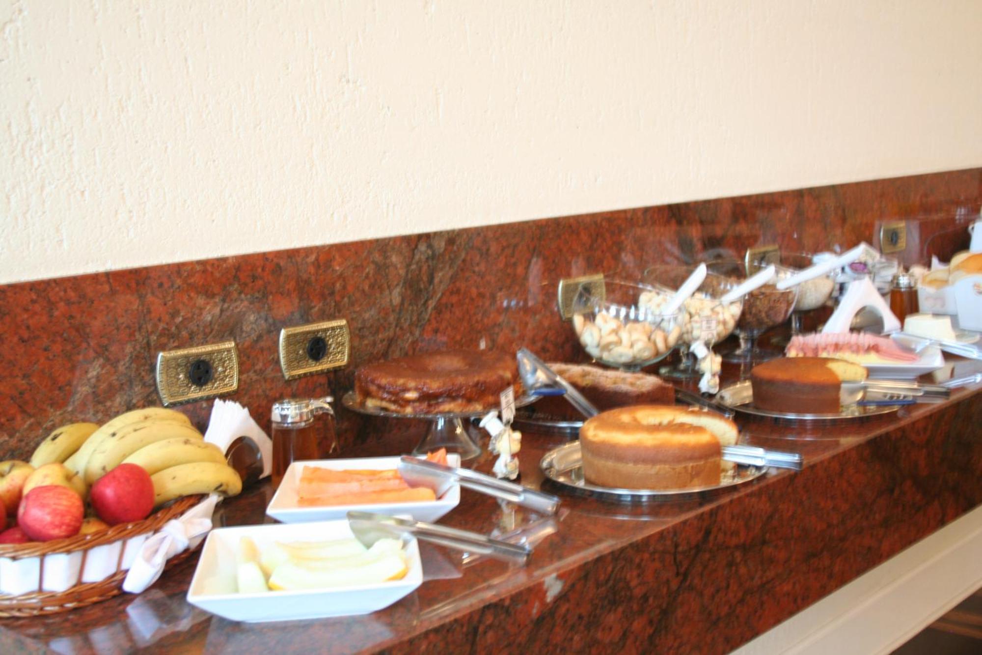 Casarao Hotel Brotas Esterno foto